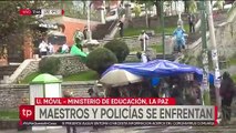 Policía gasifica maestros urbanos en puertas del Ministerio de Educación