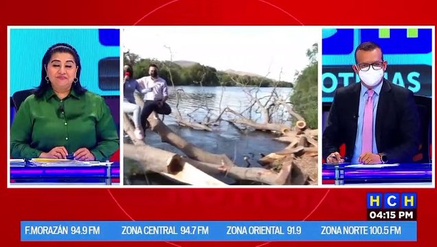 Taxistas se manifiestan pacíficamente en Comayagua por aumento a los combustibles