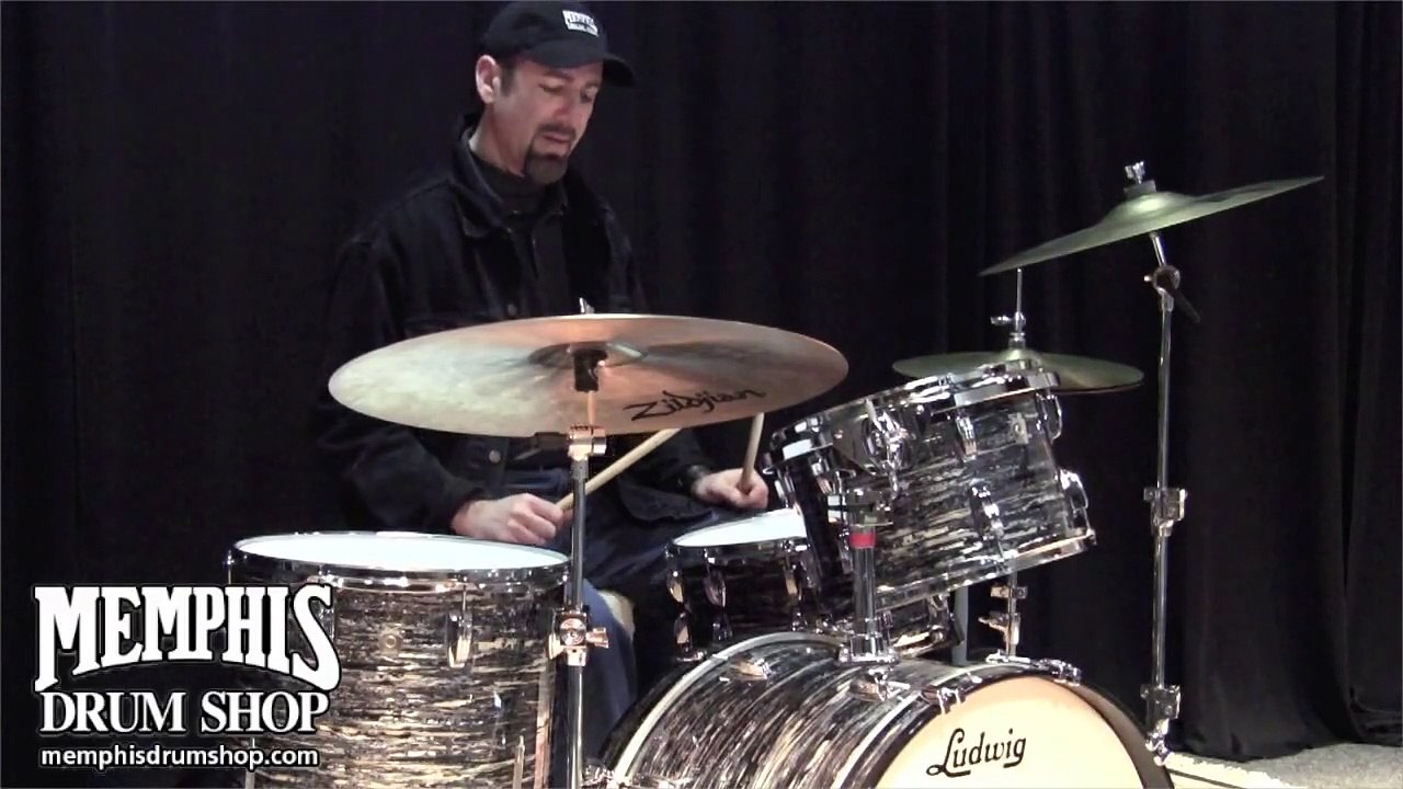 Ludwig 4-Piece Classic Black Oyster Pearl Maple Drum Set (24'' Bass Drum, 16'' Floor Tom, 13'' Rack Tom and a 6.5x14 Wood Snare Drum) [Memphis Drum Shop]