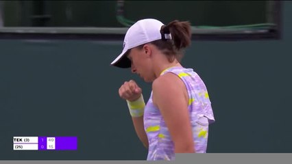 Indian Wells - Swiatek file en demies