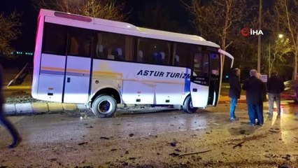 Tekirdağ'da servis minibüsüyle otomobil çarpıştı: 2'si ağır 4 yaralı