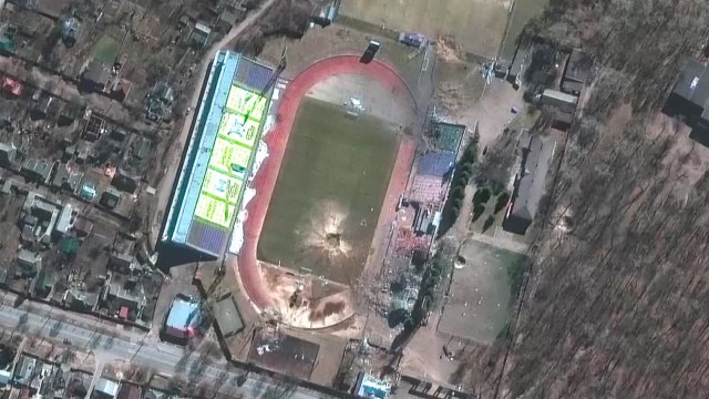 수백 명 대피 마리우폴 극장 폭격당해...러 국방부는 공습 부인 / YTN