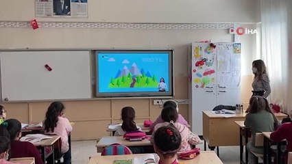 Başakşehir'de 120 bin öğrenciye aynı anda sıfır atık eğitimi