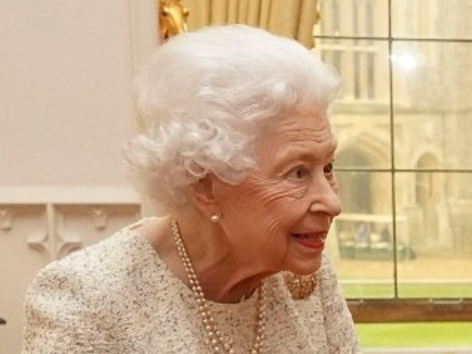 Auf dem Weg der Besserung? So fit zeigt sich Queen Elizabeth II.