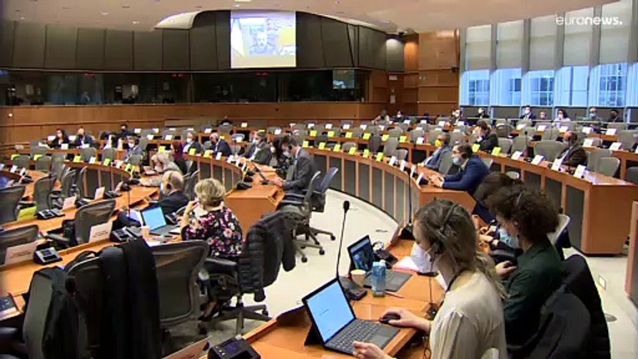 Ukraine bittet EU-Parlament um mehr militärische Unterstützung