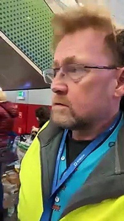 Wayne Anthony  from Hipperholme describes how he is helping Ukrainian refugees in Poland