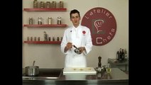 L'atelier des Chefs : raviole de foie gras à l'huile de truffe blanche, bouillon de volaille