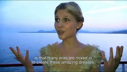 Blake Lively et Clémence Poésy ont adoré le défilé Croisière de Chanel