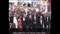 Festival de Cannes 2010 : la montée des marches de Lambert Wilson et Juliette Binoche