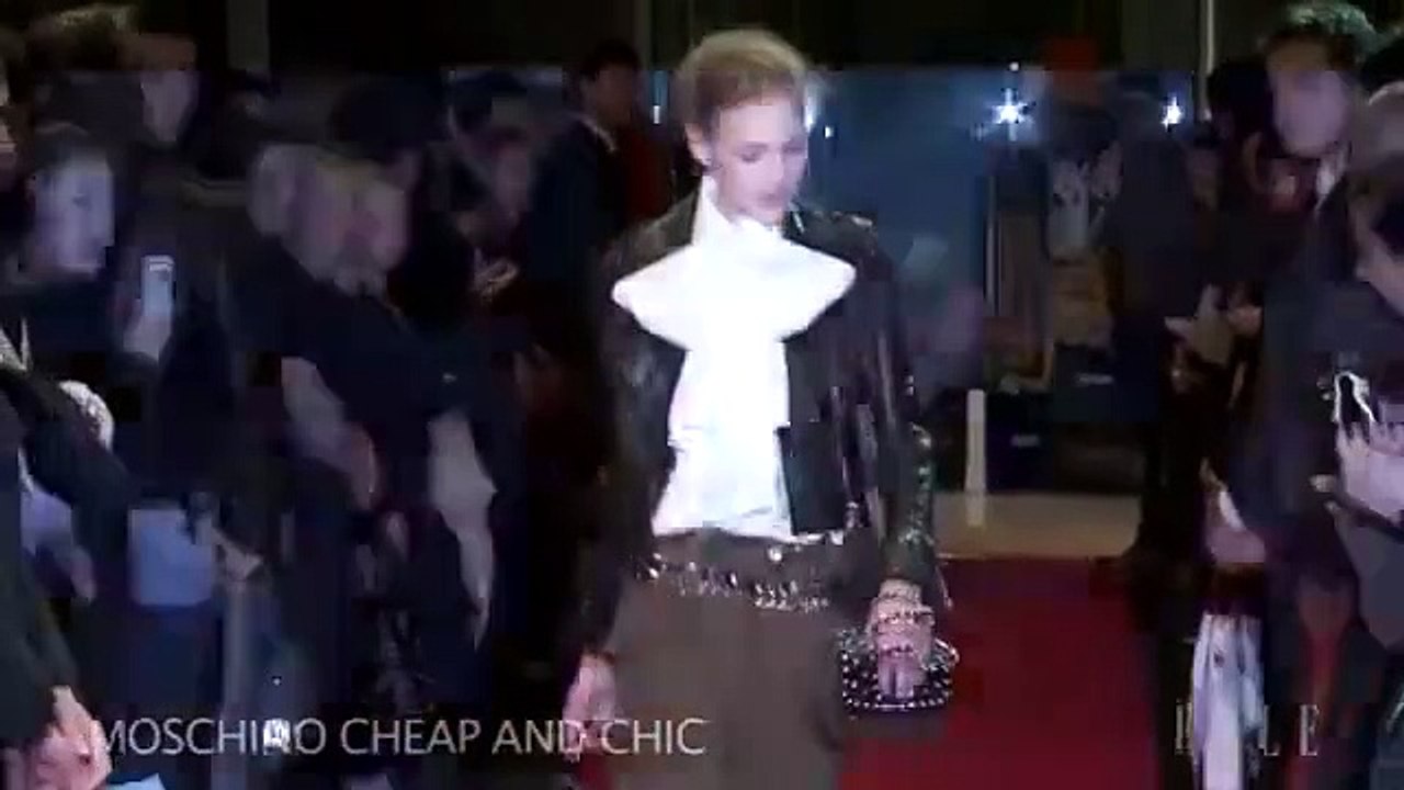 Moschino Cheap&Chic PAP Automne-Hiver 2010-2011
