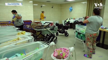 Taşıyıcı Annelerin Bebekleri Hemşirelere Emanet