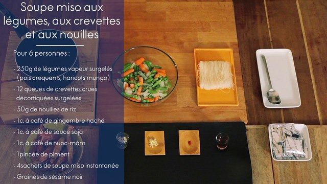 Soupe miso aux légumes, crevettes et nouilles