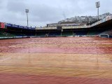 Çaykur Didi Stadı'nda Trabzonspor maçı öncesi çimlerin üzeri kapatıldı