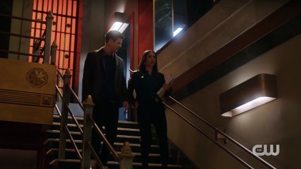 The Flash 8x07 Clip - Lockdown