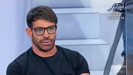 Uomini e Donne, Barbara De Santi cambia idea su Gianni Sperti: "Finalmente è obiettivo" In passato a