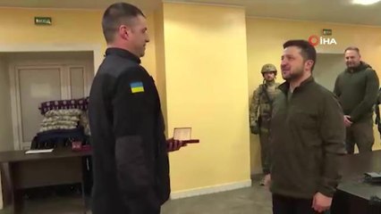 Zelenskiy'den Acil Durumlar Servisi personeline madalya