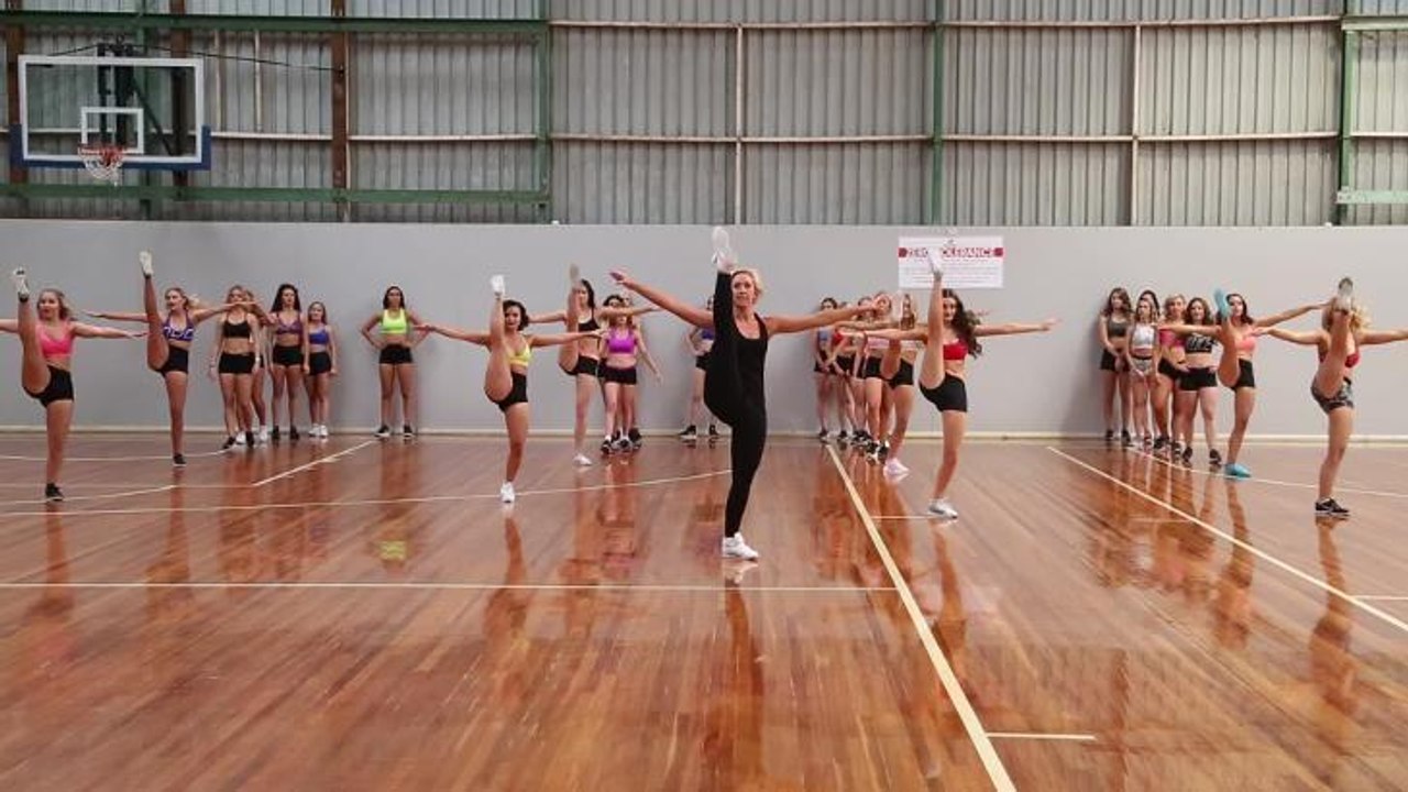 ILLAWARRA MERCURY Illawarra Hawks cheerleader auditions for 2017. Video: Greg Ellis.