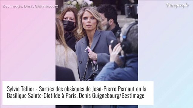 Sylvie Tellier annonce avoir été opérée en secret...