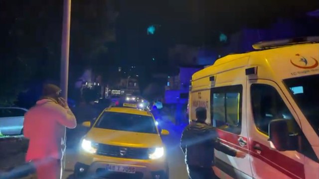 Bodrum’da inşaat işçileri birbirine girdi, yaralılar var