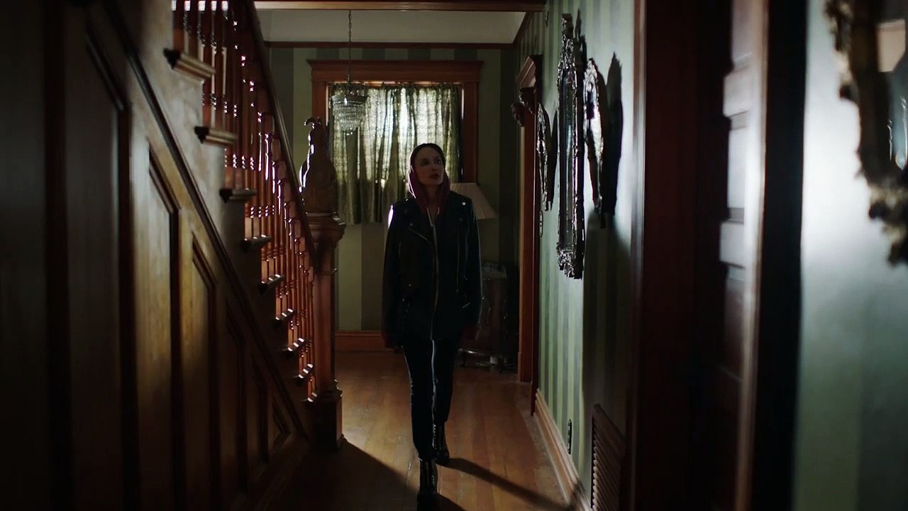 Captors (2022 Movie) Official Trailer - Bruce Davison, Michael Paré, Yulia Klass