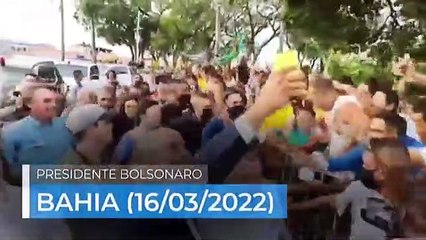 Bolsonaro arrasta multidão em Salvador