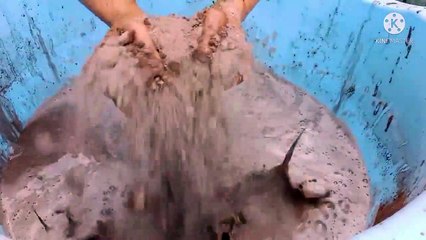 Super Gritty Red Dirt Sand Cement Water Crumble Cr: MS ASMR