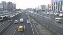 İstanbul'da trafik akıcı, toplu taşıma yoğun
