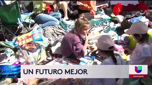 Continúa creciendo la cantidad de rusos acampando en la garita para cruzar a Estados Unidos.