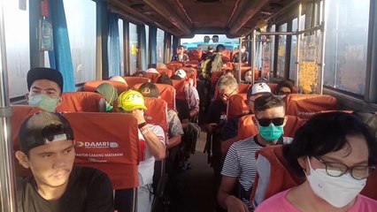 Ratusan Penonton MotoGP Mandalika Padati Lokasi Bus Gratis