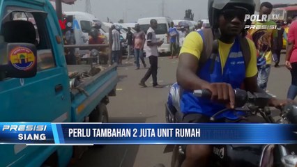 Membangun Rumah dari Plastik Daur Ulang