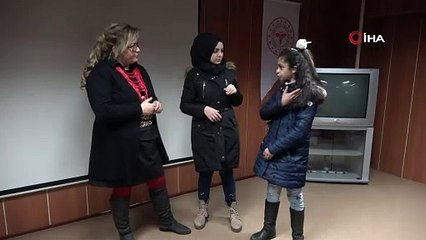 Çocuğunun dilini öğrendi 10 yıl sonra ilk defa