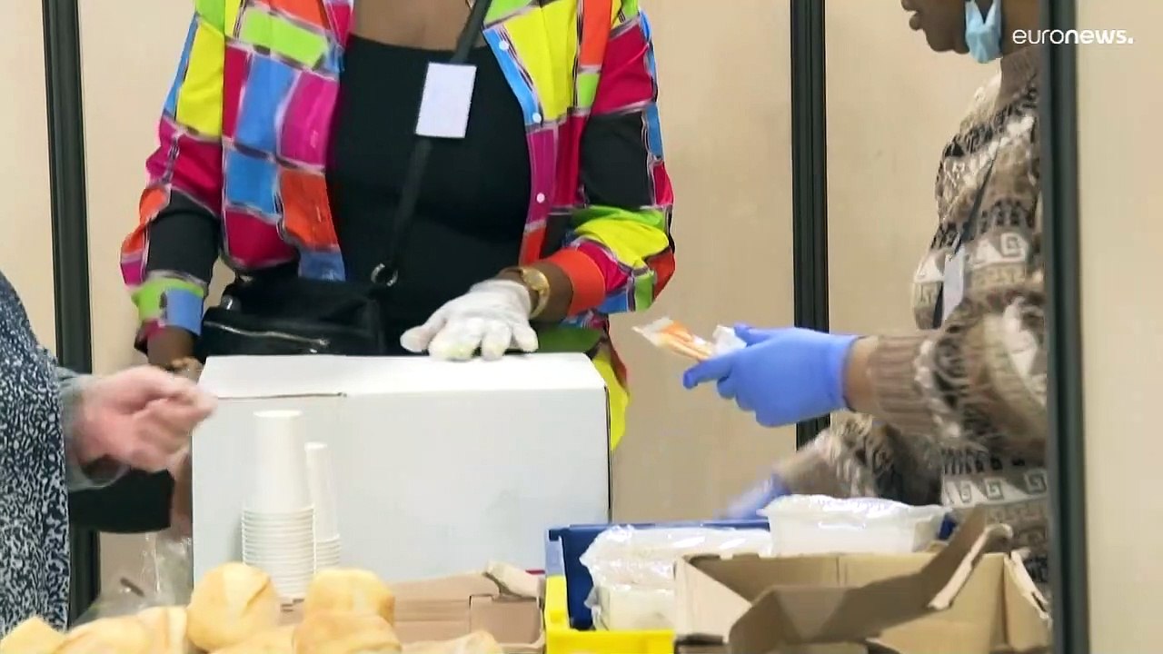 Accueillis à Paris, les réfugiés ukrainiens espèrent rentrer chez eux le plus tôt possible