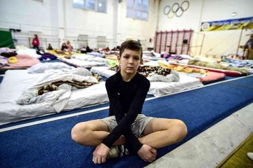 Savaşta yaşadığı korku 13 yaşındaki çocuğun saçlarını beyazlattı