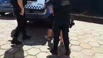 Homem descumpre medida protetiva ao ir à casa da mãe pedir dinheiro