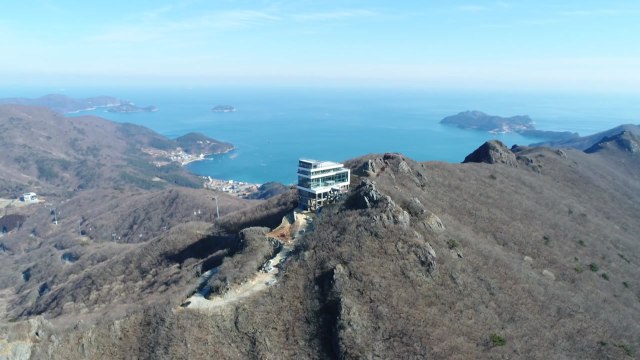 한려수도 비경이 한눈에...거제 '파노라마' 케이블카 개장 / YTN