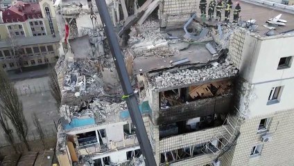 Kiev tem mais de 220 mortos, incluindo 60 civis, em três semanas