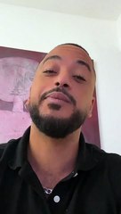 Slimane interrompu par sa fille en plein petit-déjeuner