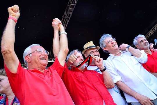 Frei Anastácio rebate Lula e ala petista pró-veneziano e reafirma apoio a João Azevêdo