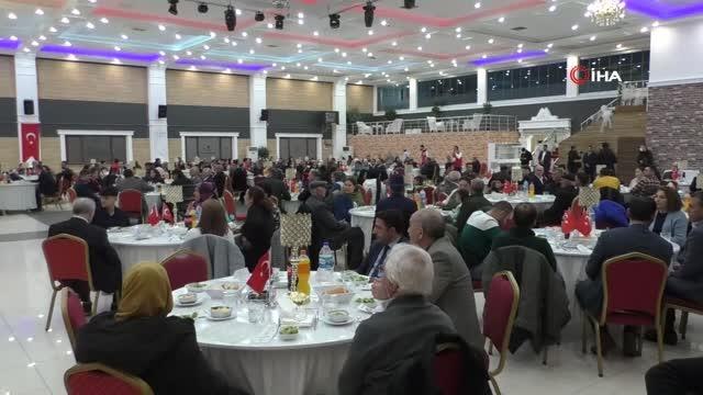 Iğdır'da şehit aileleri ve gaziler onuruna yemek verildi