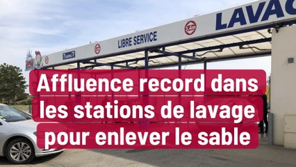 Affluence record dans les stations de lavage pour enlever le sable