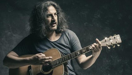 Çelik yıllar sonra tekrar gündem olan mayolu fotoğrafına isyan etti: Delirdiniz ulan