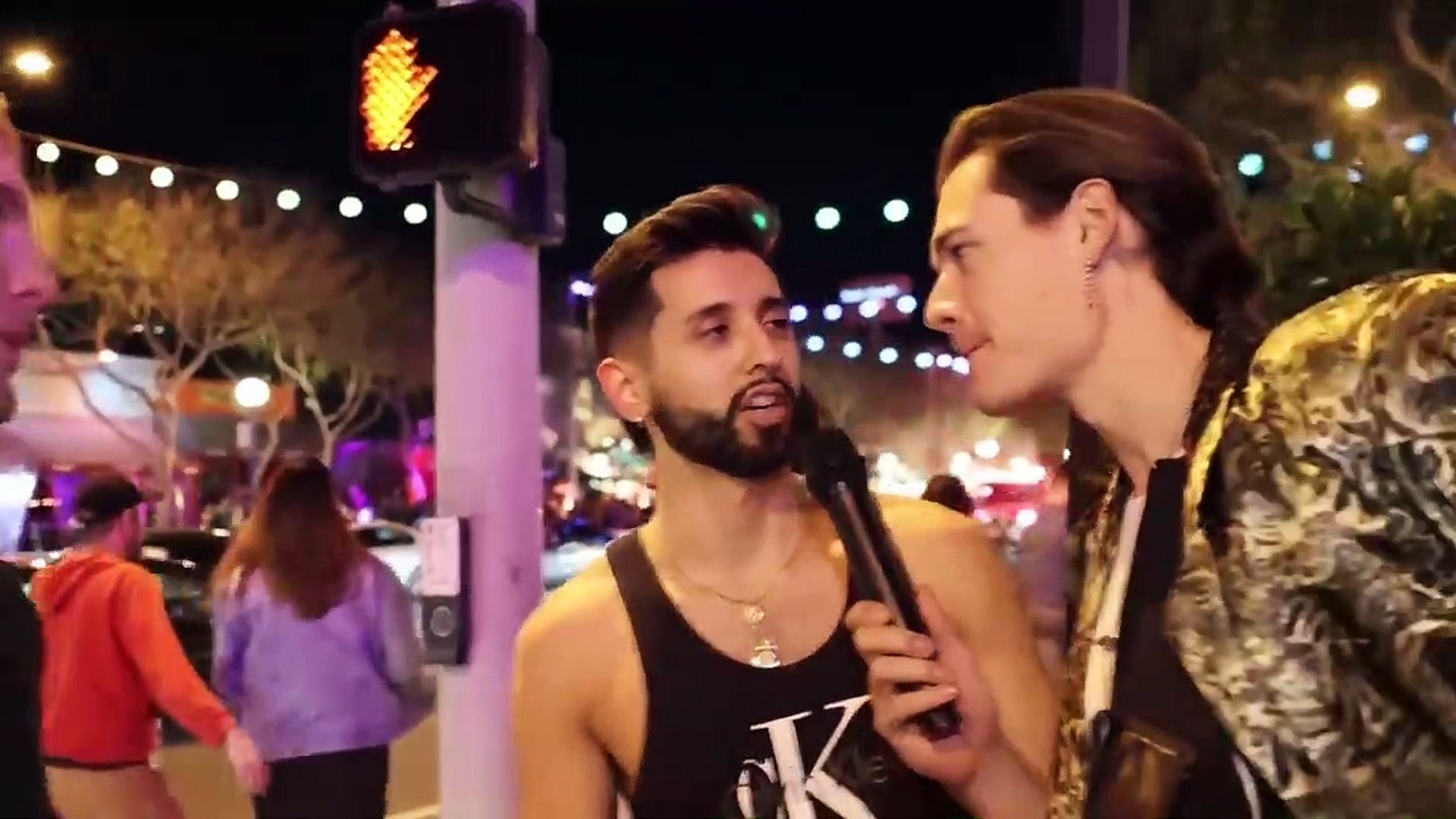 ⁣What DRUNK MEN do for $1... (Social Experiment)