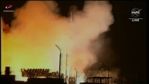 Foguete Soyuz com três russos a bordo decola para a ISS