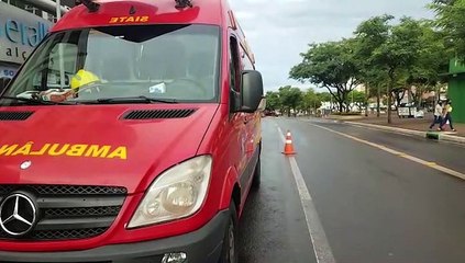 Morador de rua cai e sofre contusão em tórax