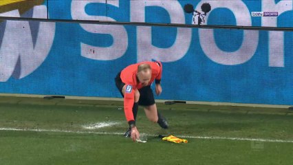 Bundesliga : L'arbitre touché, Bochum-Gladbach définitivement arrêté !