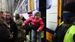 الجزيرة ترافق رحلة لقطار اللجوء من أوكرانيا إلى بولندا