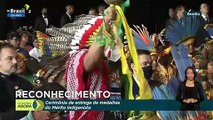 Bolsonaro recebe medalha de mérito indigenista