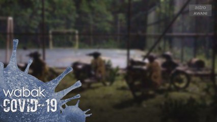 Lapan remaja dikenakan kompaun bermain futsal