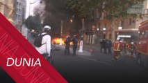 Bantahan tercetus di Paris bantah keganasan polis