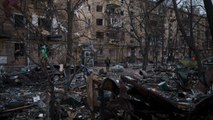 Russian missile hits residential block in Kyiv, 1 killed